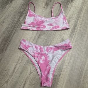NWOT PINK AND WHITE TIE DYE BIKINI🎀